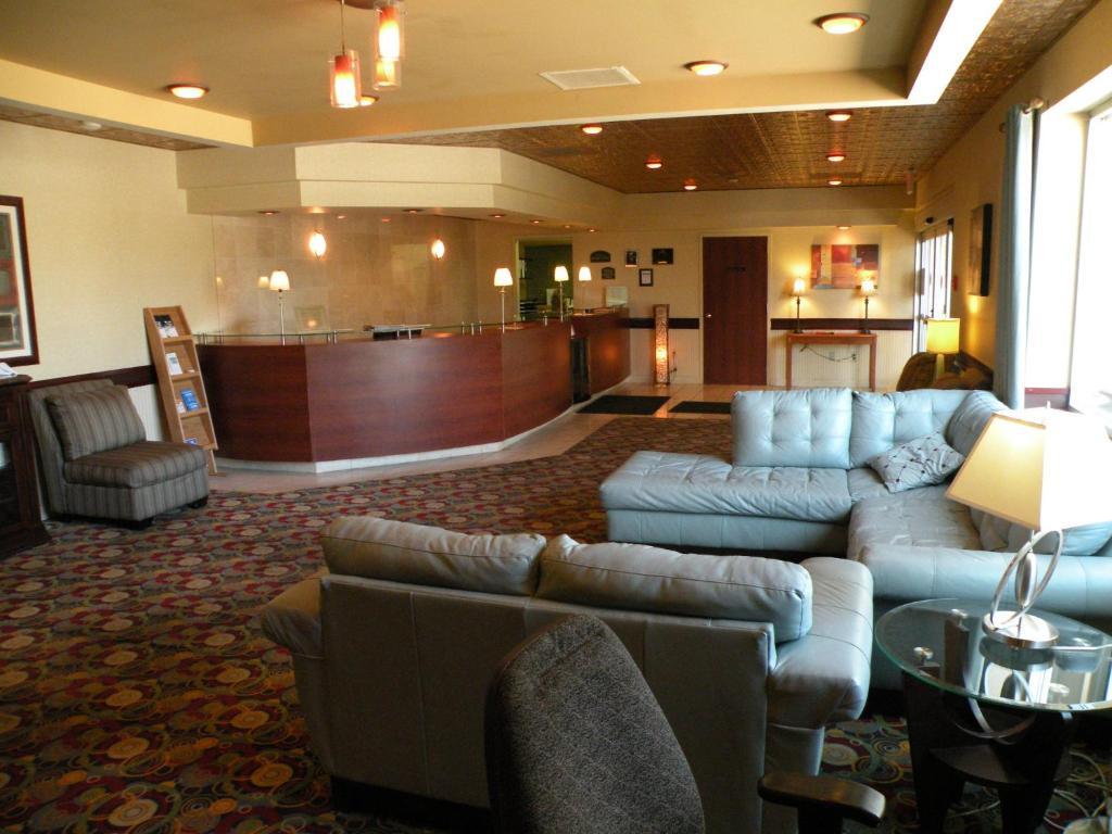 Howard Johnson แกรนด์ฟอร์กส์ ภายนอก รูปภาพ