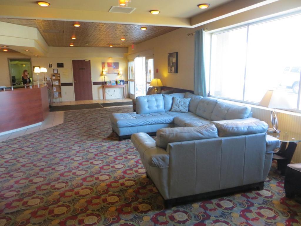 Howard Johnson แกรนด์ฟอร์กส์ ภายนอก รูปภาพ